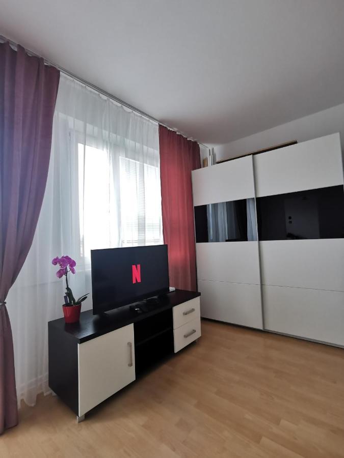 Millenium Apartment Self Check-In Faktura Жешов Екстериор снимка